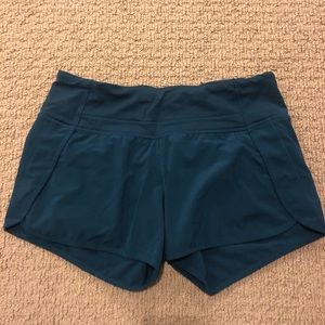 Teal (barely worn) Lululemon Speed Up Shorts 2.5